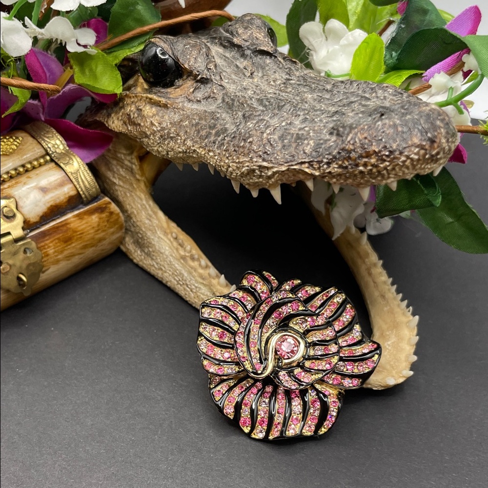 Kenneth Jay Lane floral brooch vintage 🔥